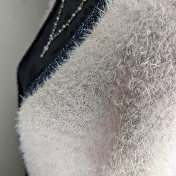 Preppy soft pink and black - Picture 5 of 8